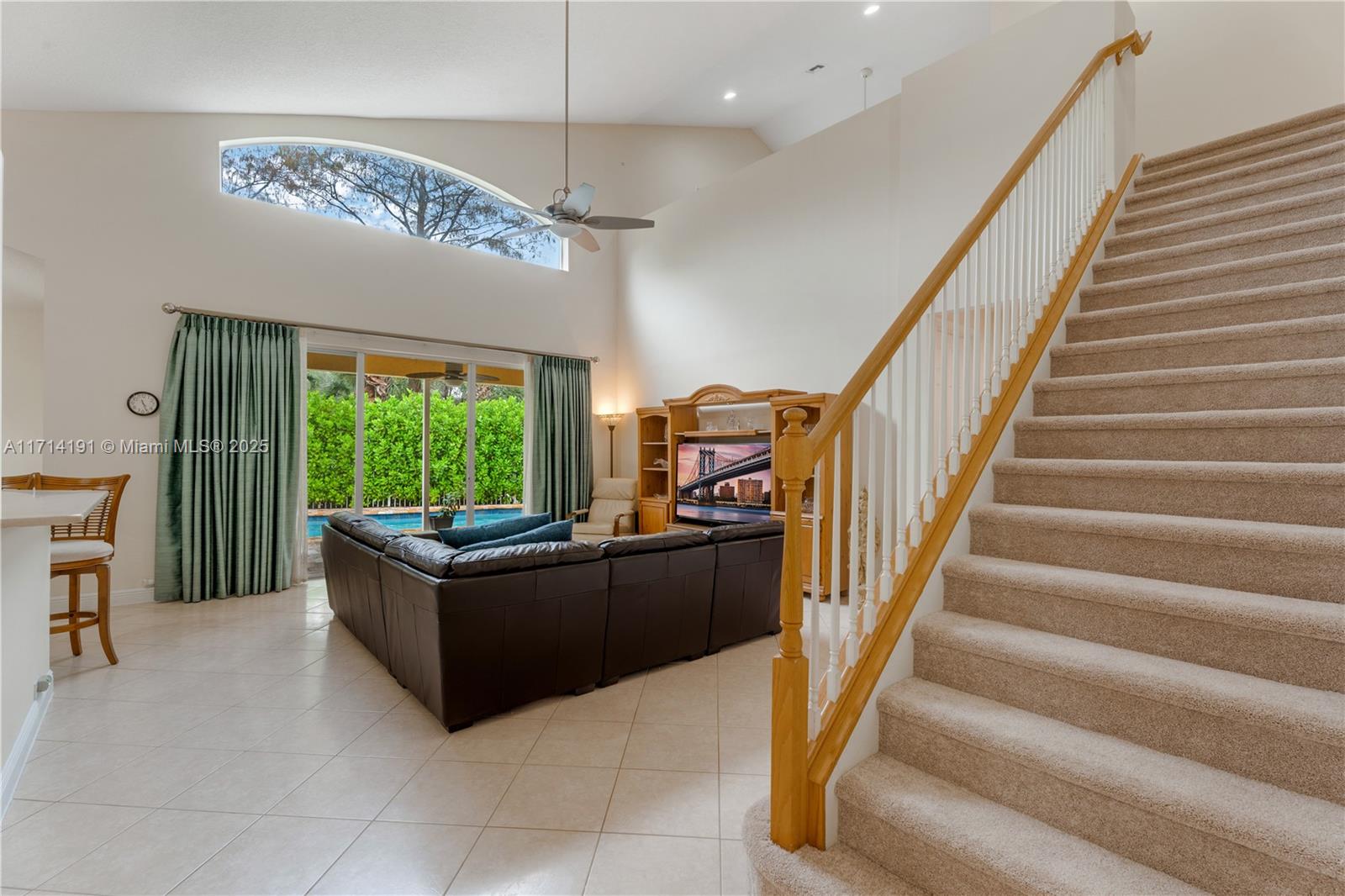 9543 NW 52 Pl