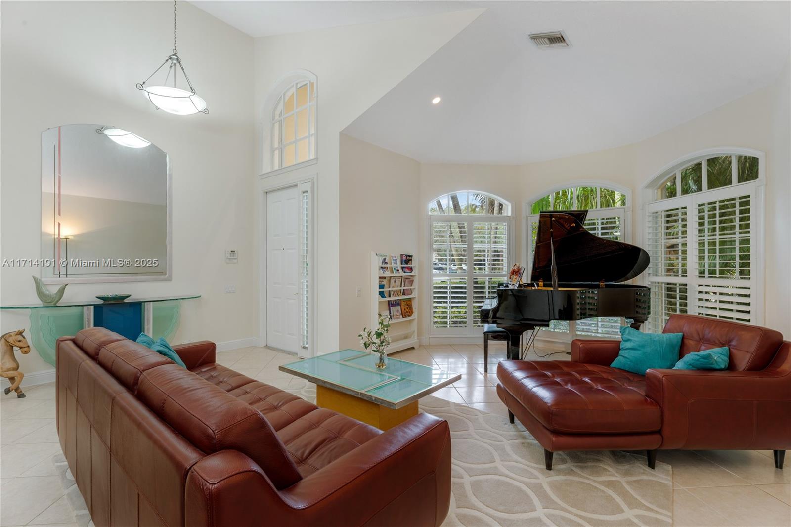 9543 NW 52 Pl