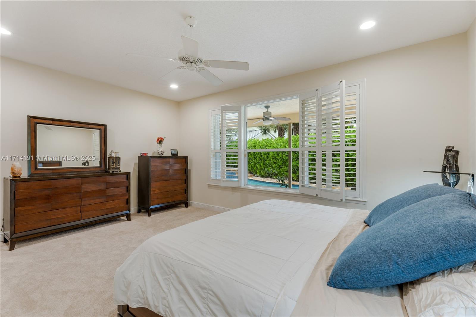 9543 NW 52 Pl