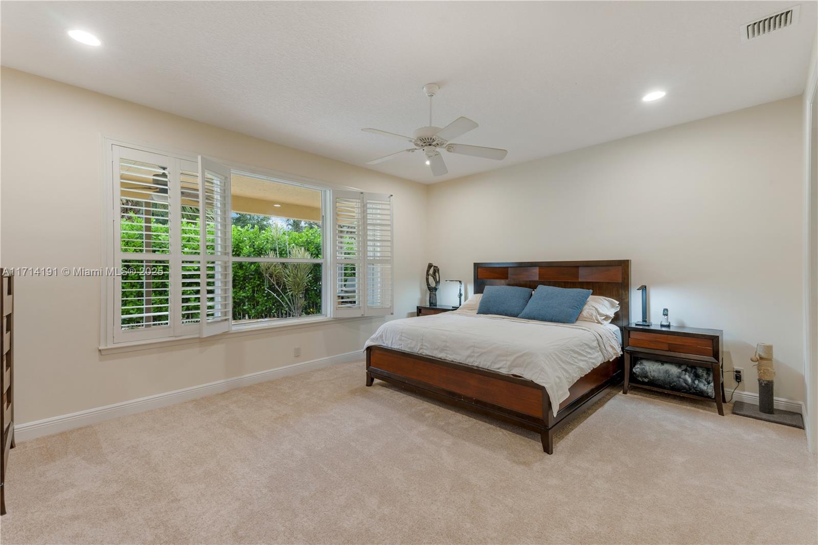 9543 NW 52 Pl