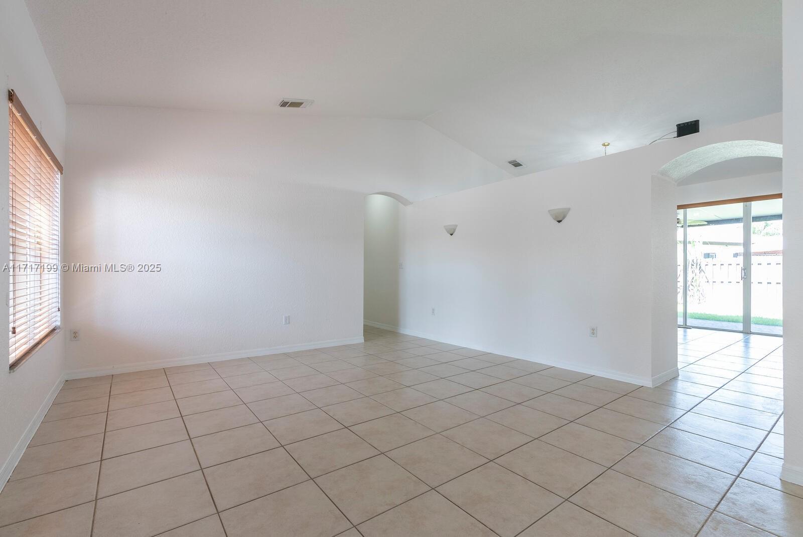 8885 NW 168th St