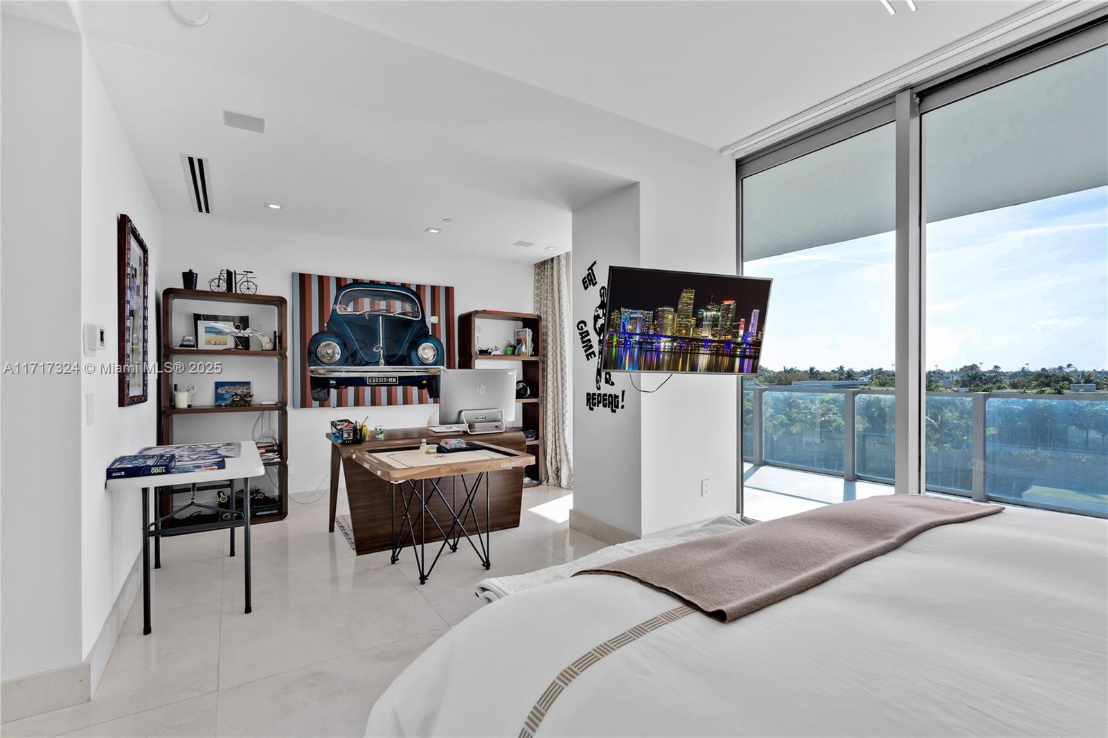 350 Ocean Dr # 401N