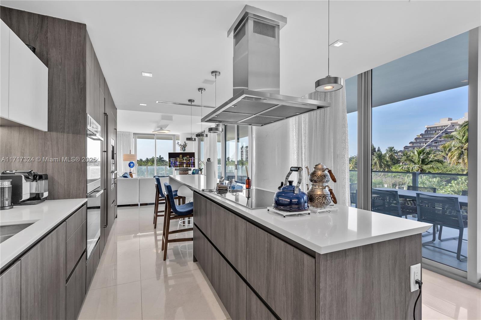 350 Ocean Dr # 401N