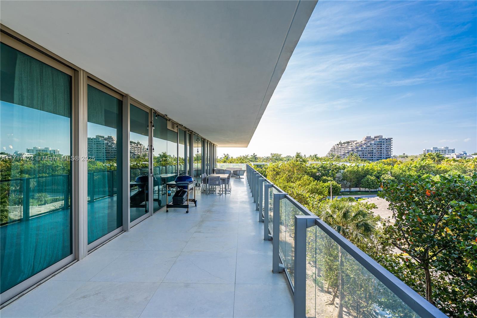 350 Ocean Dr # 401N