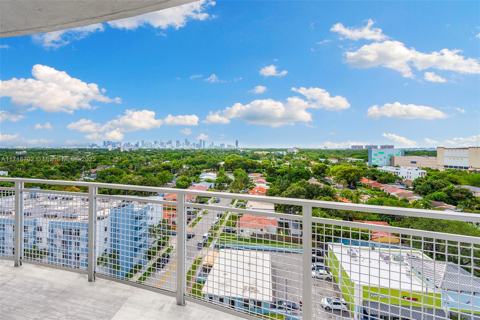 2600 SW 27th Ave Unit: PH04