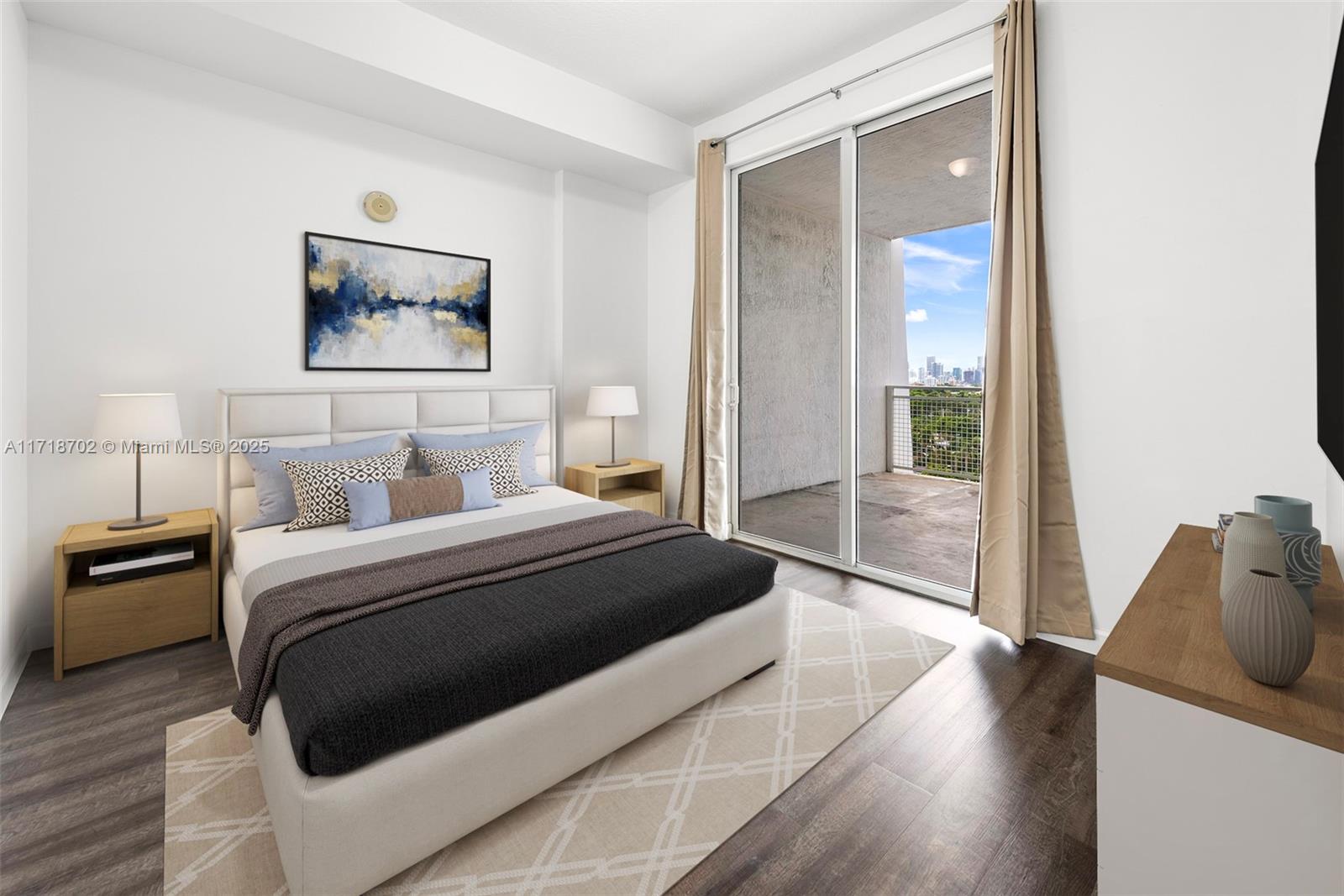 2600 SW 27th Ave Unit: PH04