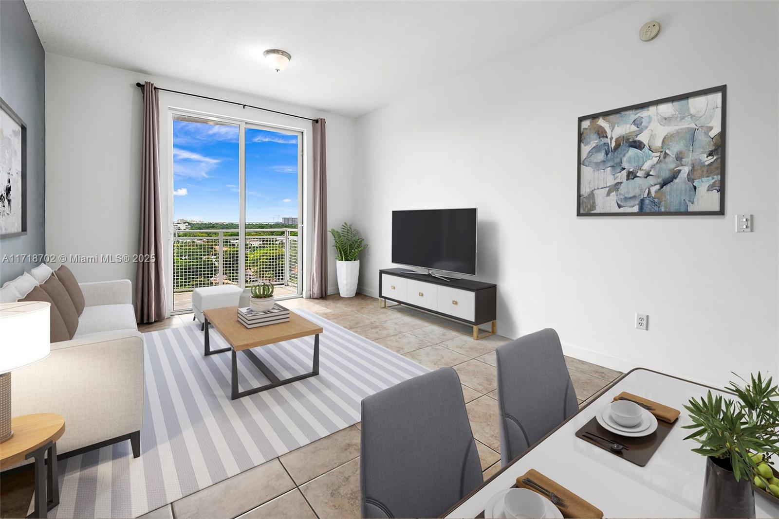 2600 SW 27th Ave Unit: PH04