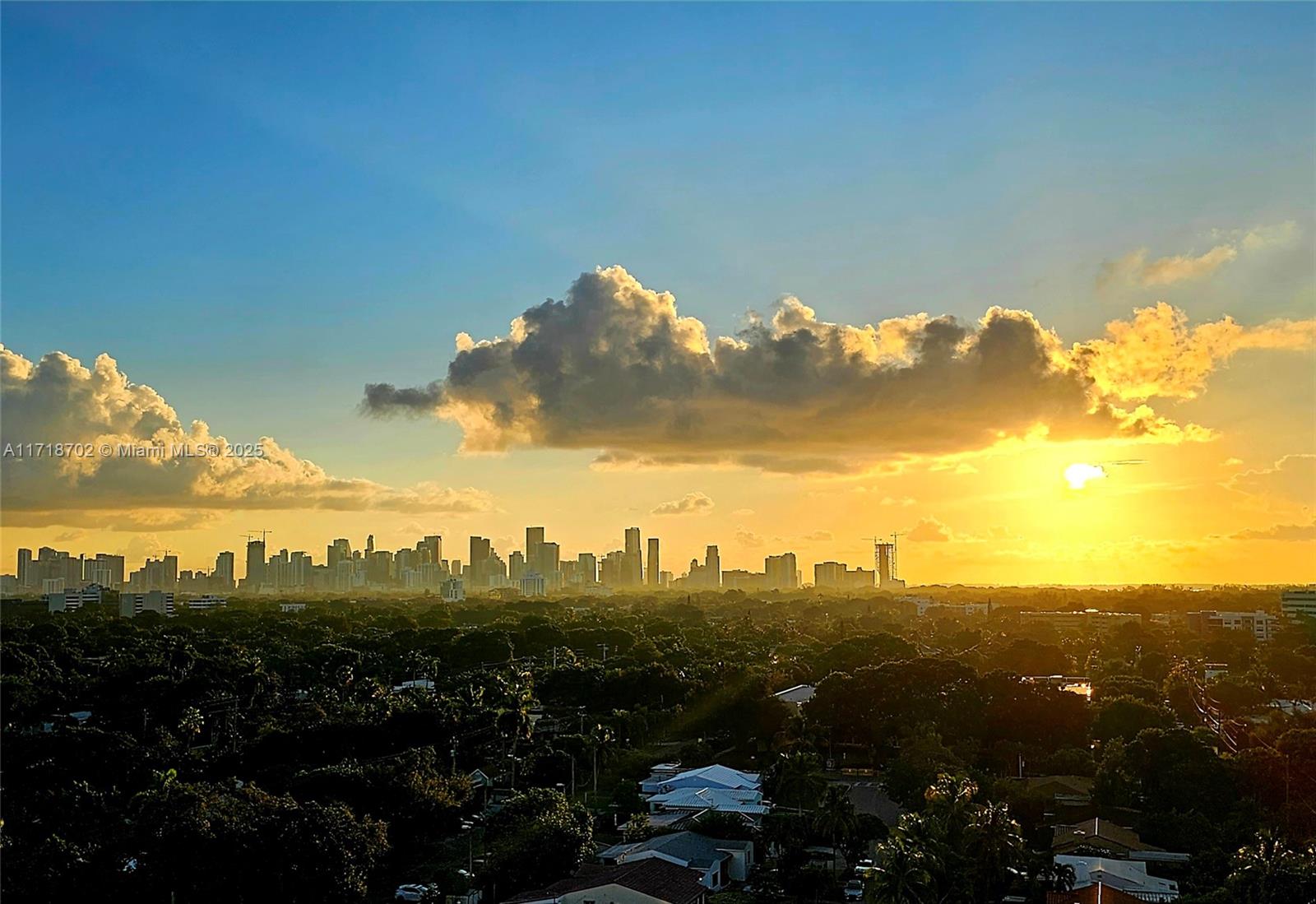 2600 SW 27th Ave Unit: PH04