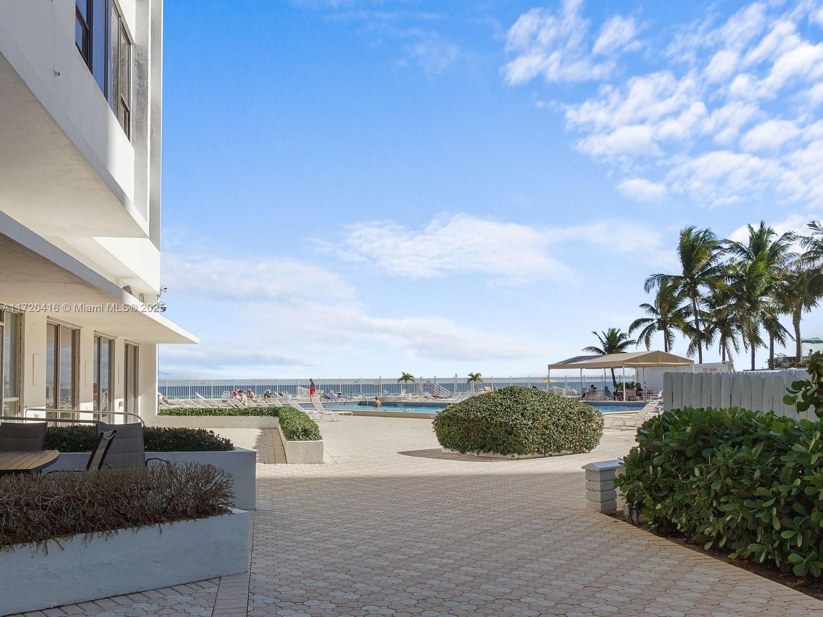 3505 S Ocean Dr # 1514