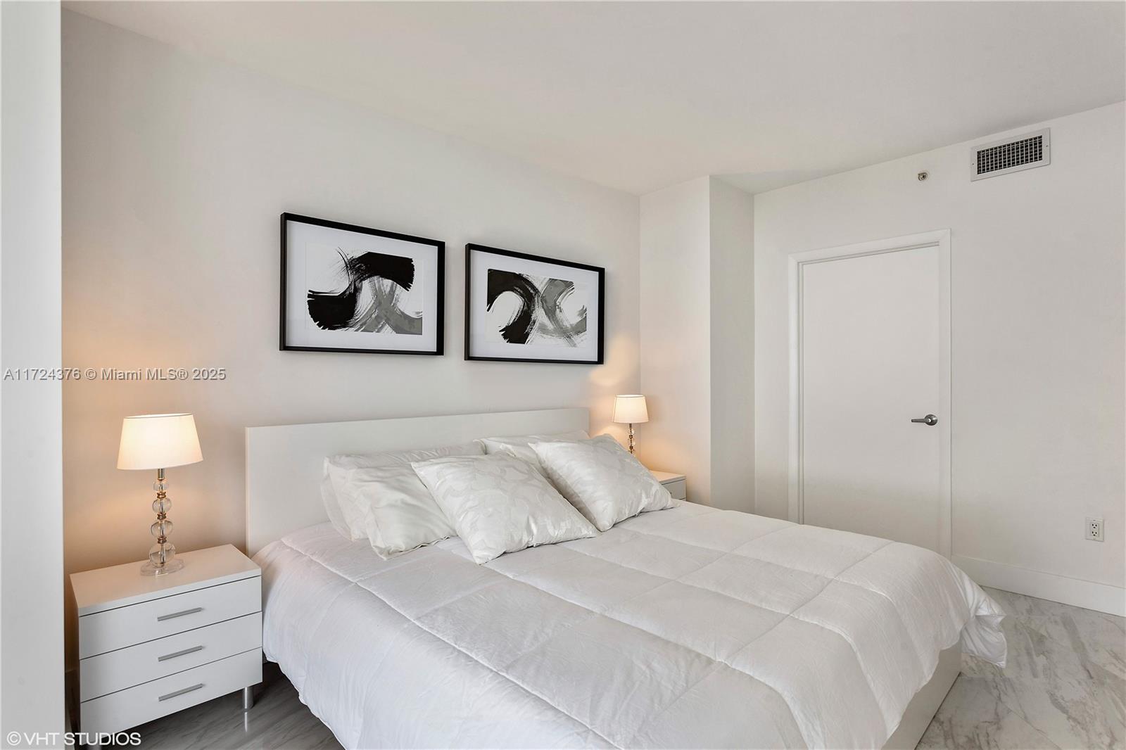 6365 Collins Ave # 2704