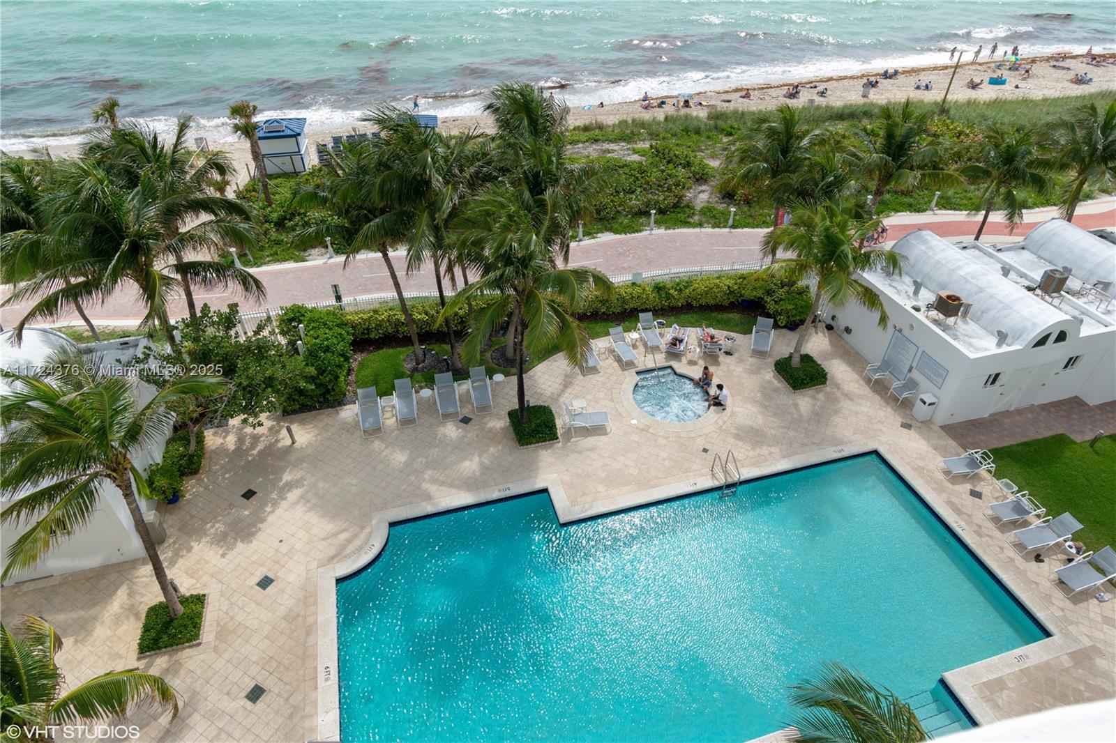 6365 Collins Ave # 2704