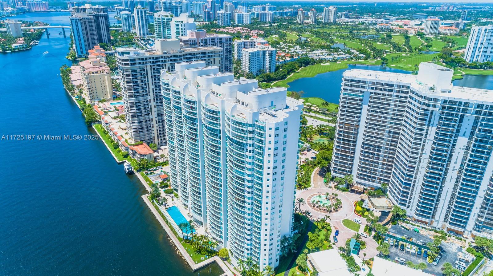 20201 E Country Club Dr Unit: PH2705