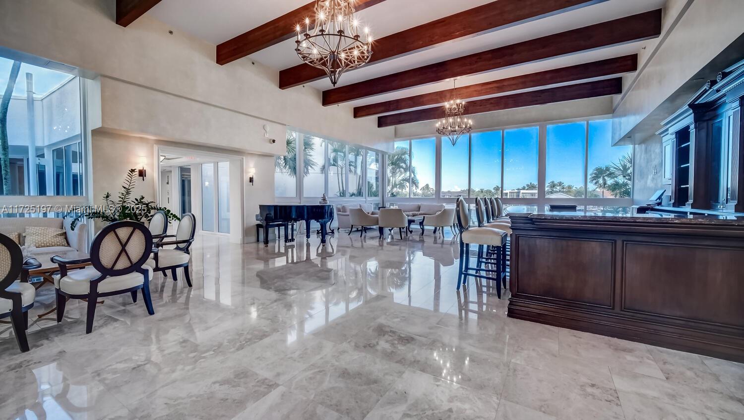 20201 E Country Club Dr Unit: PH2705