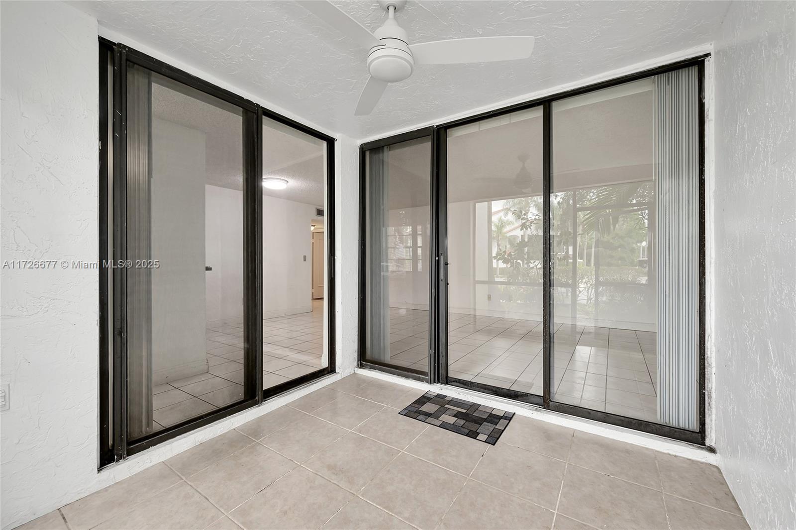 3545 Magellan Cir # 5 Unit: 351-5