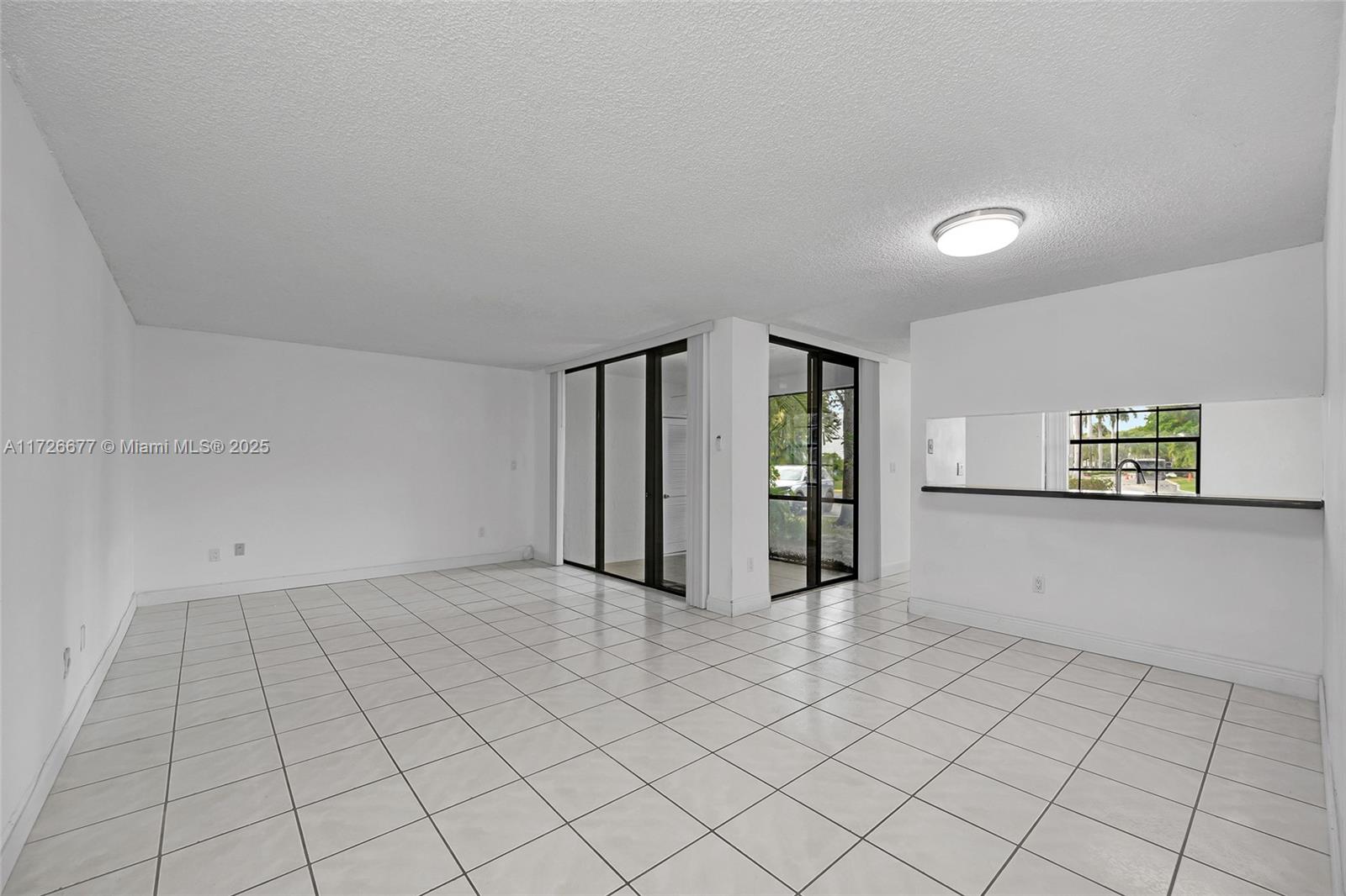3545 Magellan Cir # 5 Unit: 351-5
