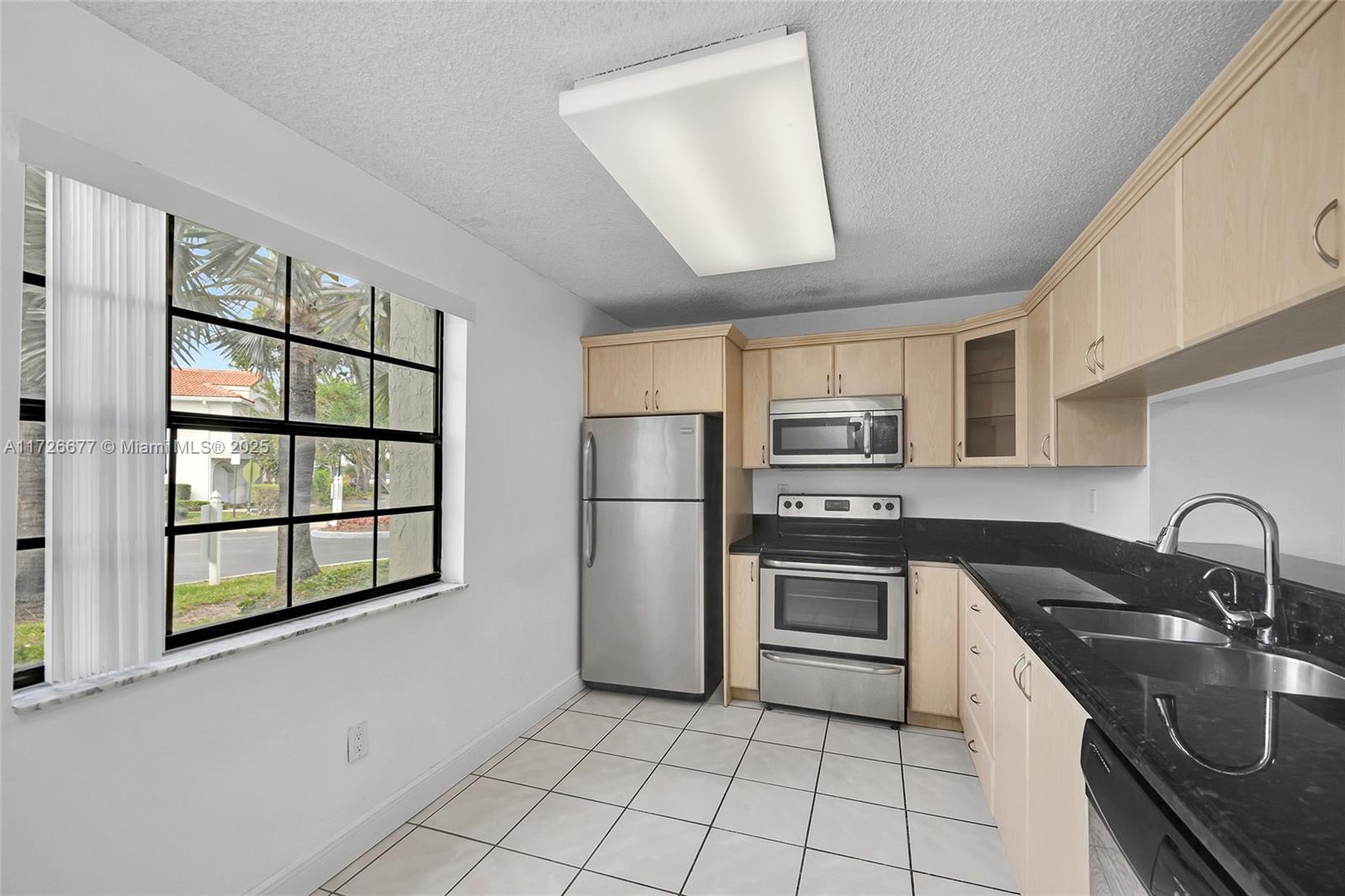 3545 Magellan Cir # 5 Unit: 351-5