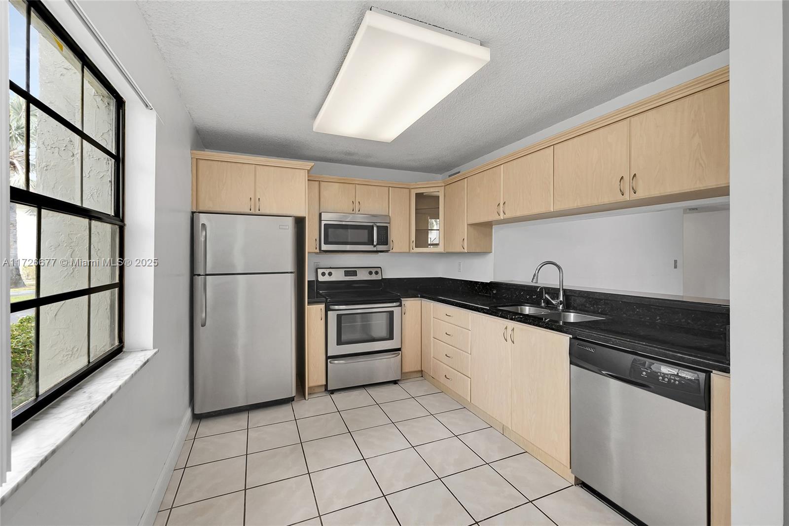 3545 Magellan Cir # 5 Unit: 351-5