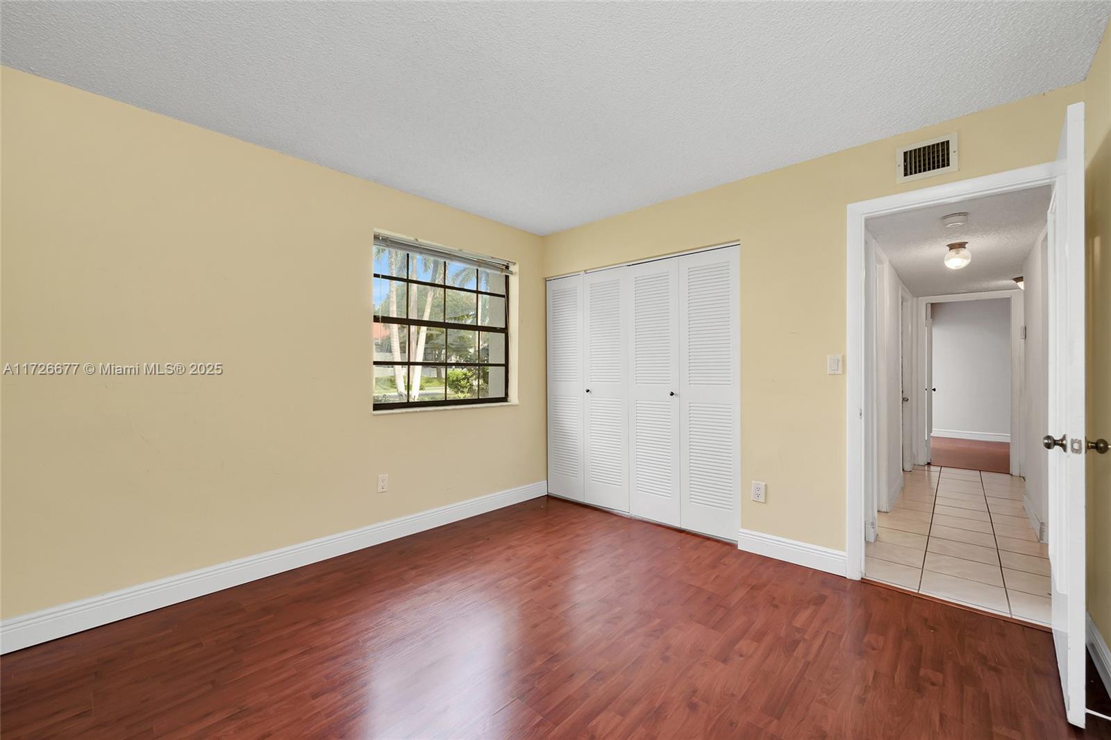 3545 Magellan Cir # 5 Unit: 351-5