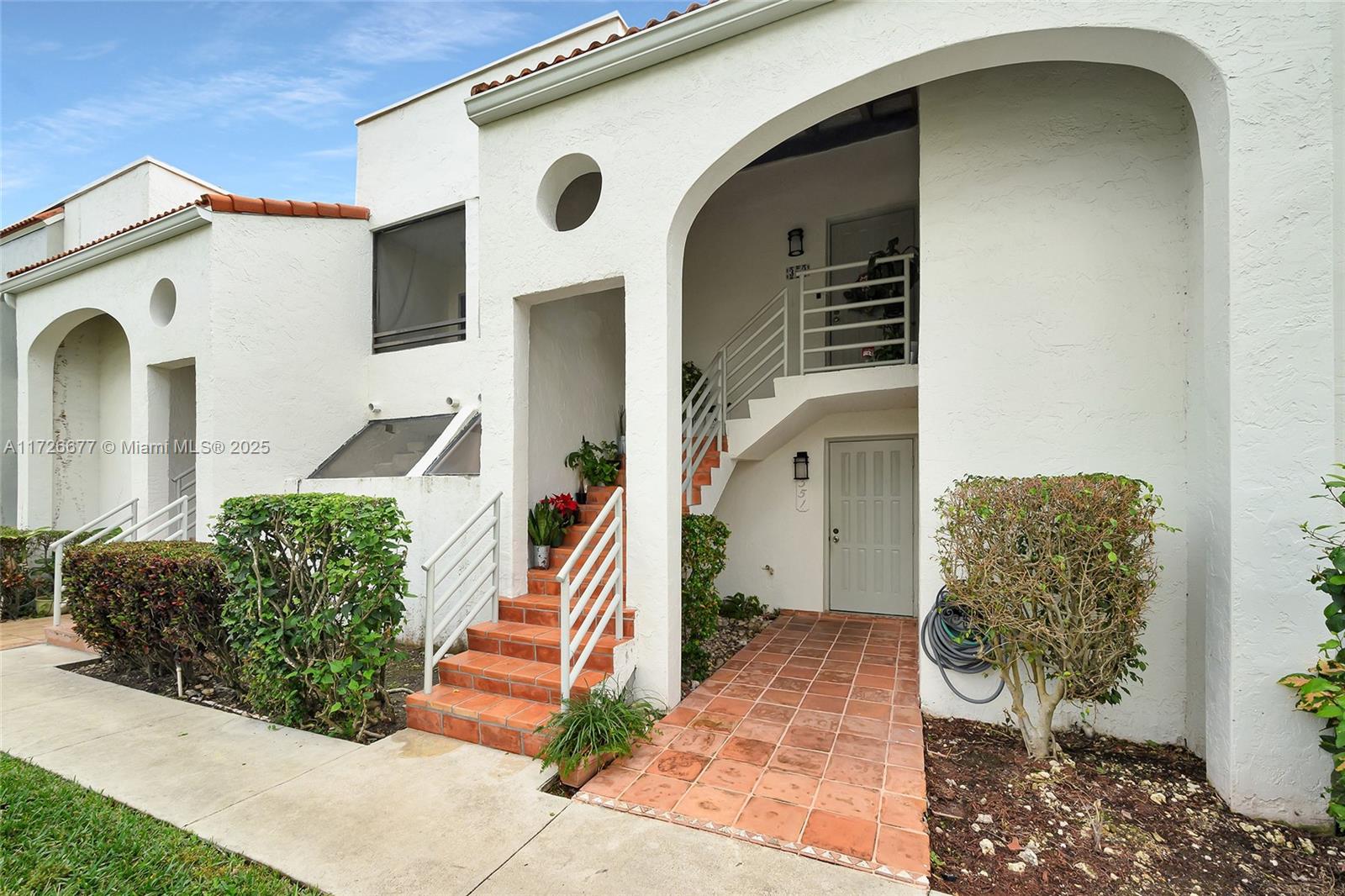 3545 Magellan Cir # 5 Unit: 351-5