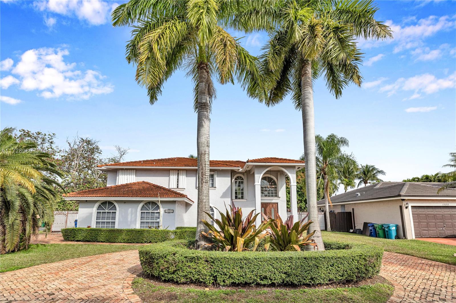15263 SW 141 St