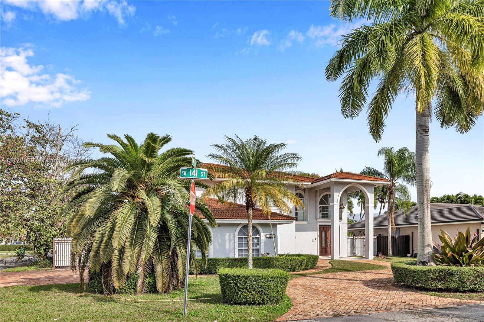 15263 SW 141 St