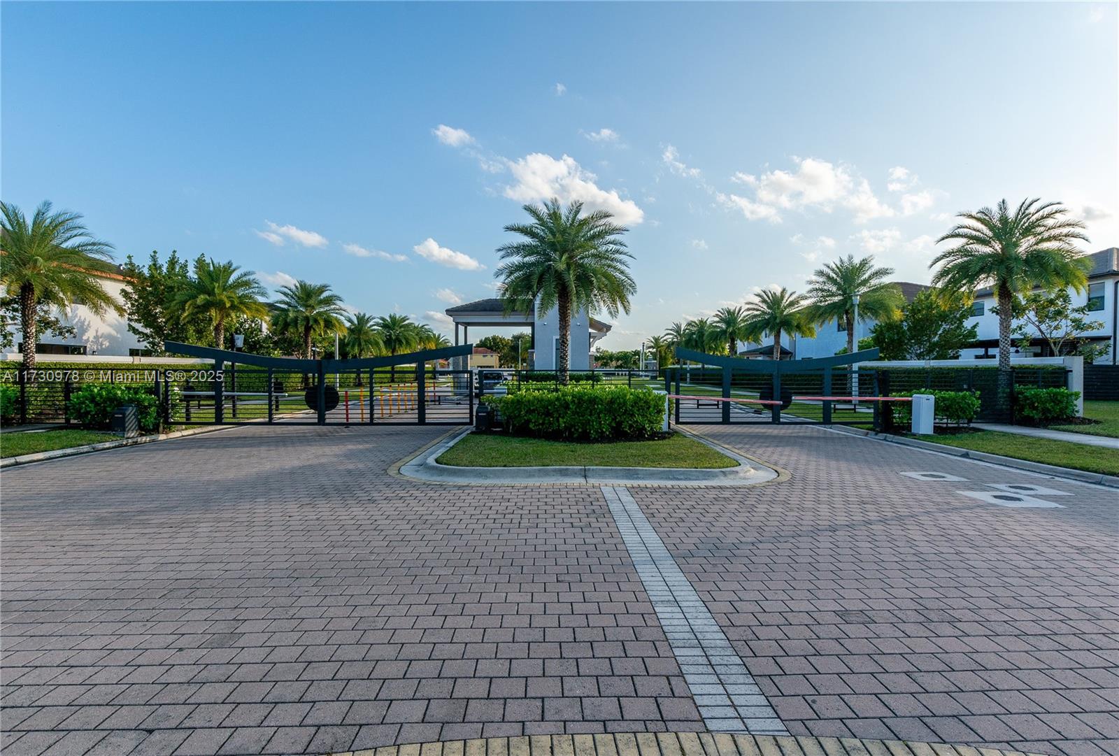 8814 NW 154th Ter