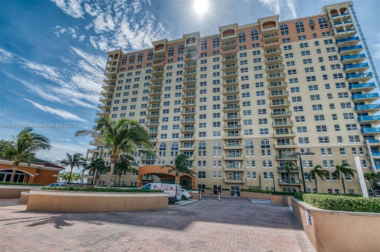 2080 S Ocean Dr # 506