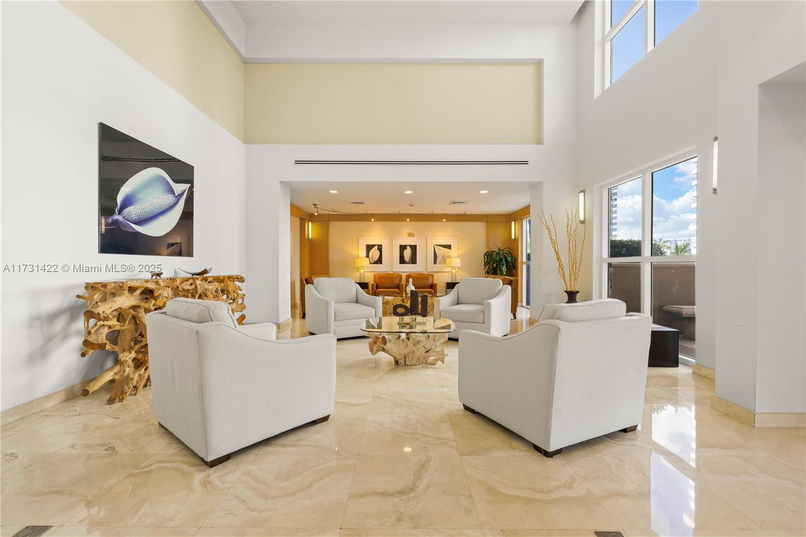 2080 S Ocean Dr # 506