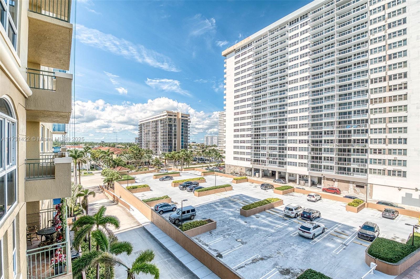 2080 S Ocean Dr # 506