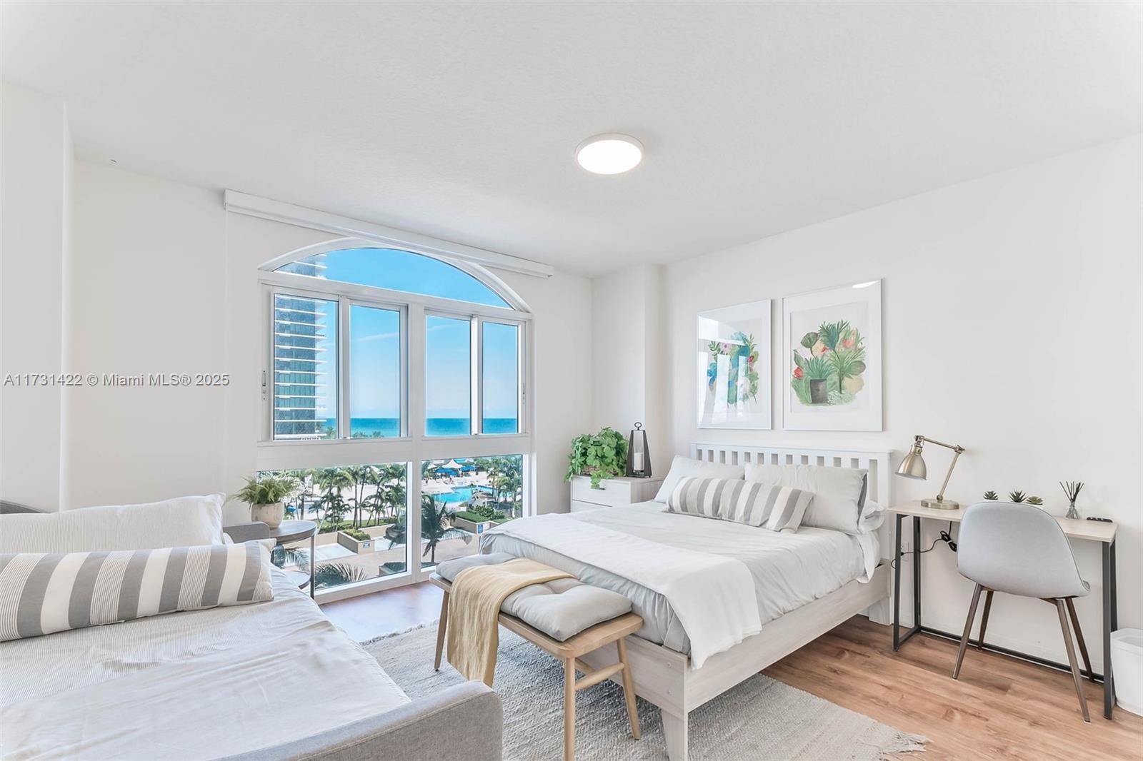 2080 S Ocean Dr # 506
