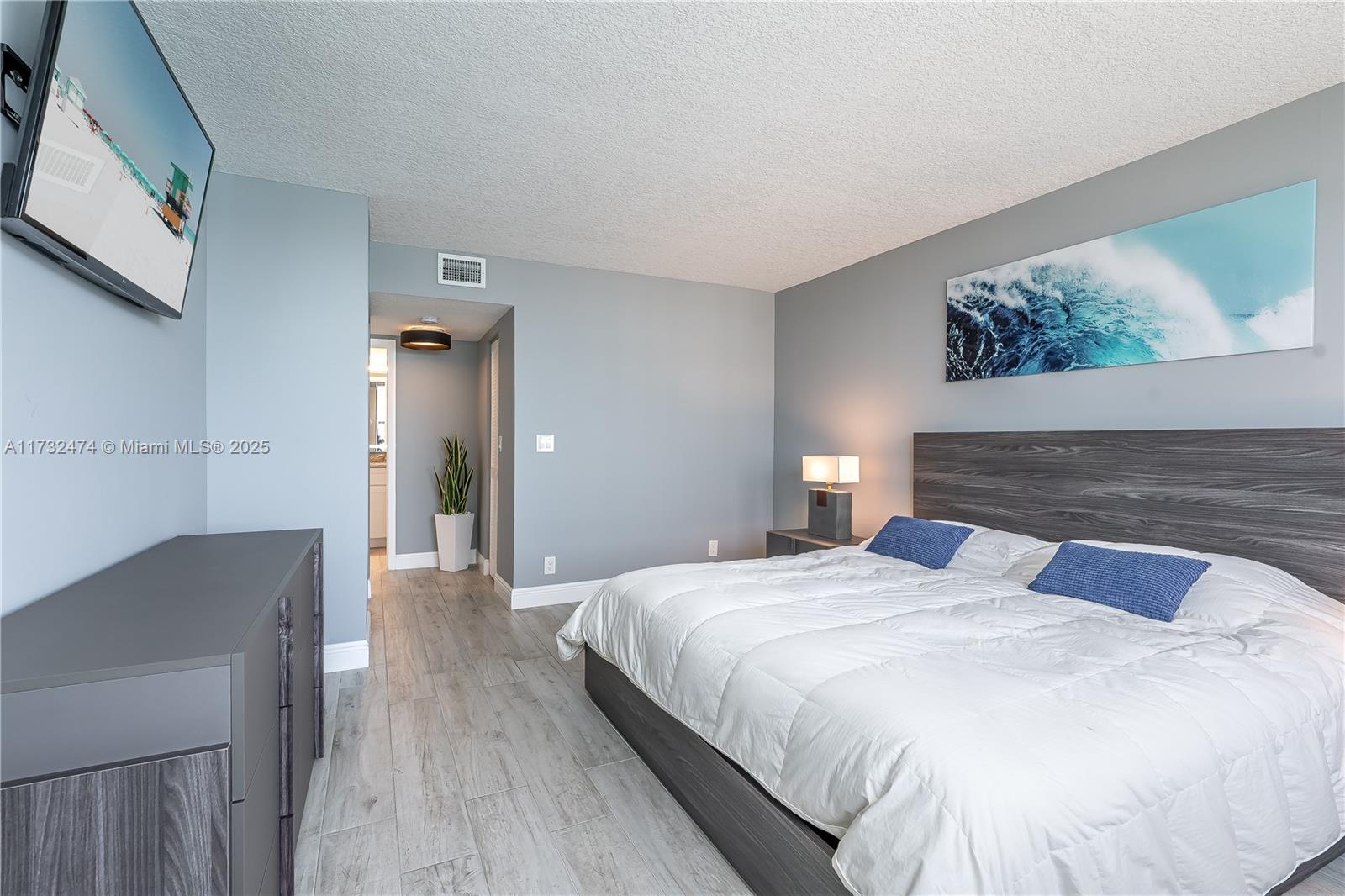 2301 S Ocean Dr # 2408