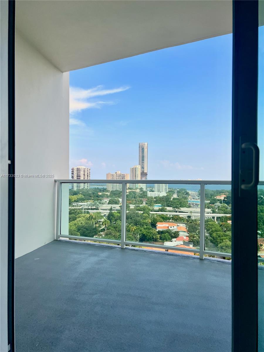 2525 SW 3rd Ave # 1501