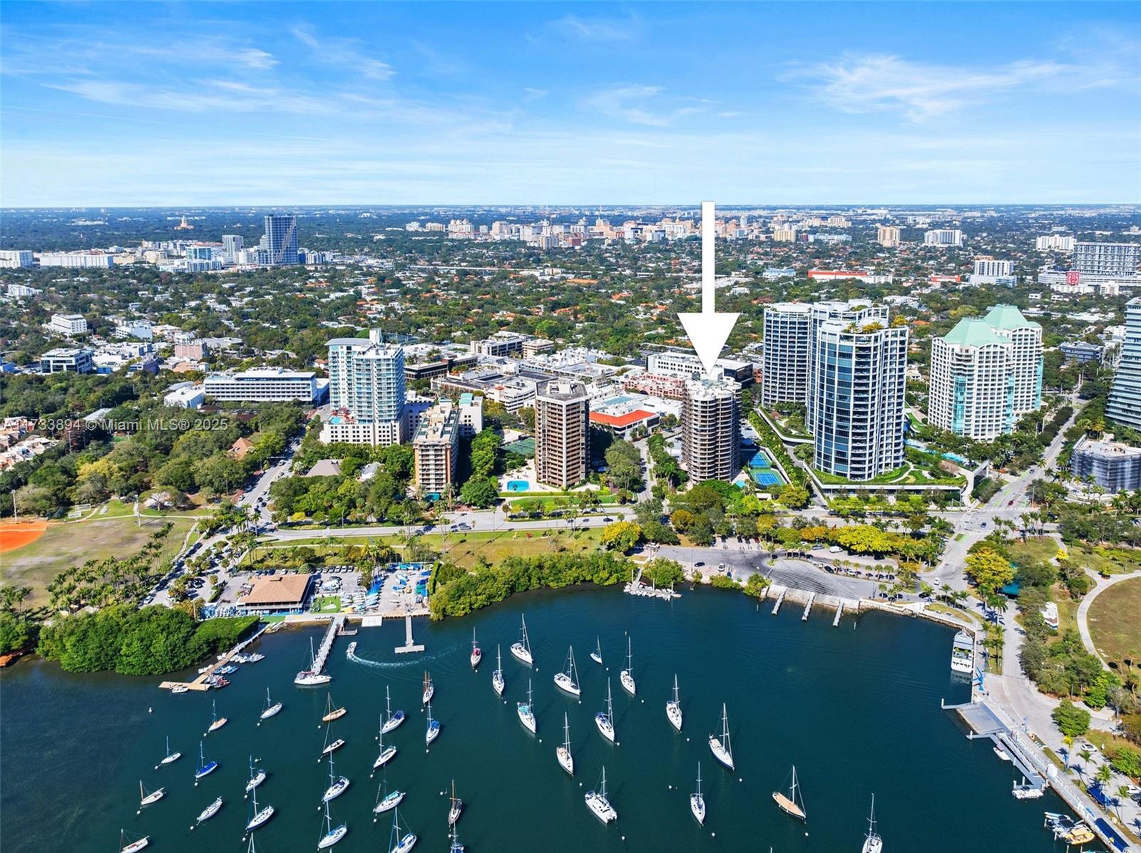 2843 S Bayshore Dr # 5C