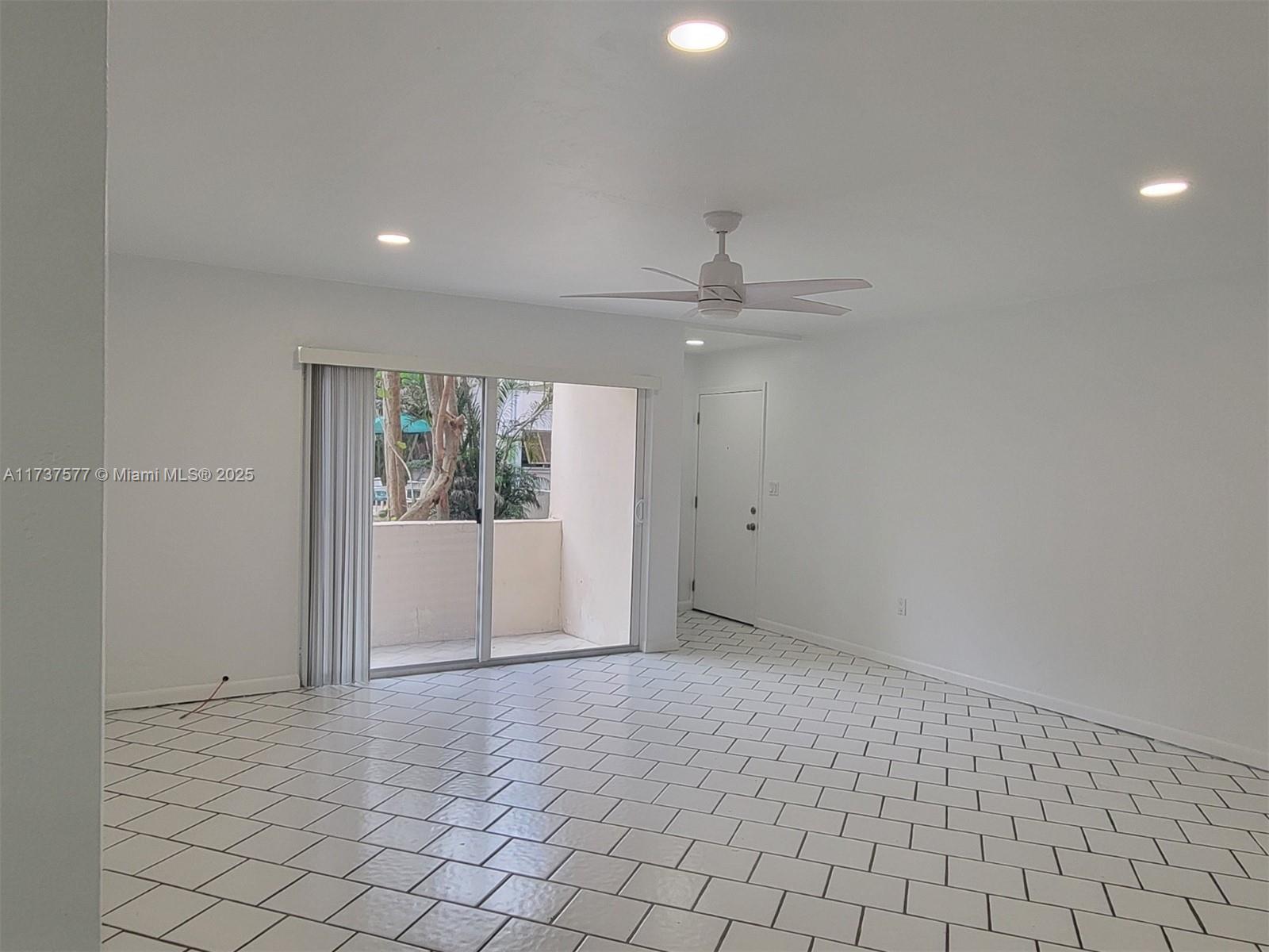 9400 SW 77th Ave # K4