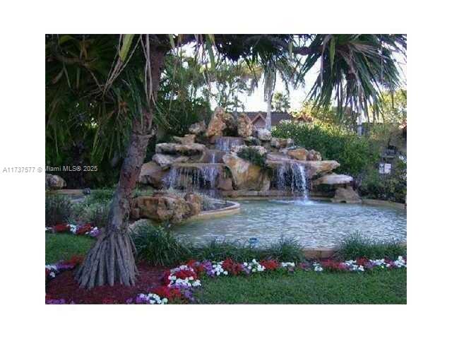 9400 SW 77th Ave # K4