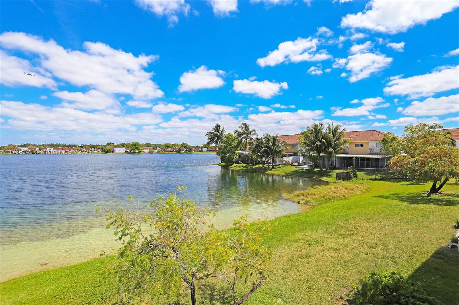 315 NW 109th Ave # 205
