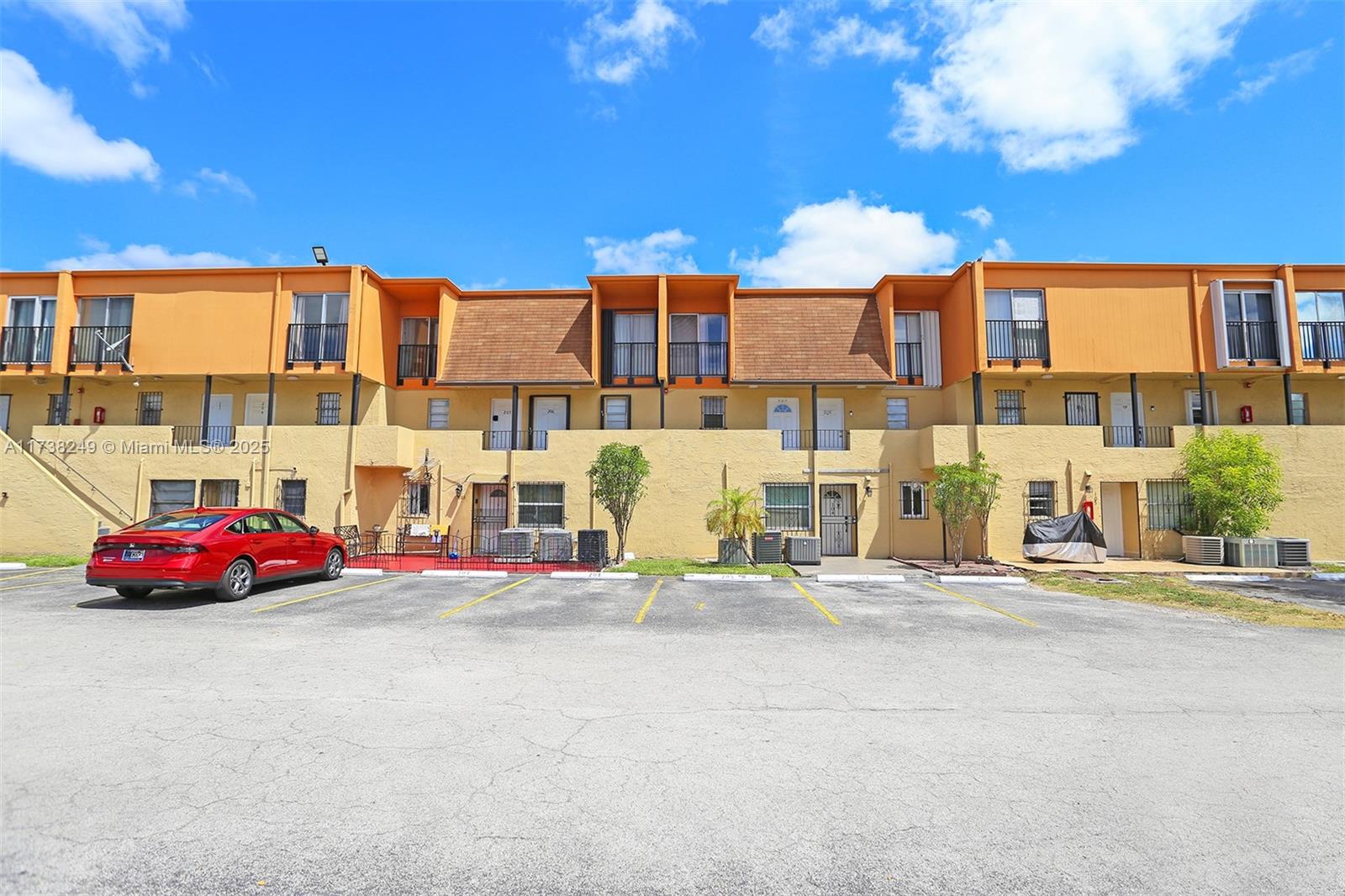 315 NW 109th Ave # 205