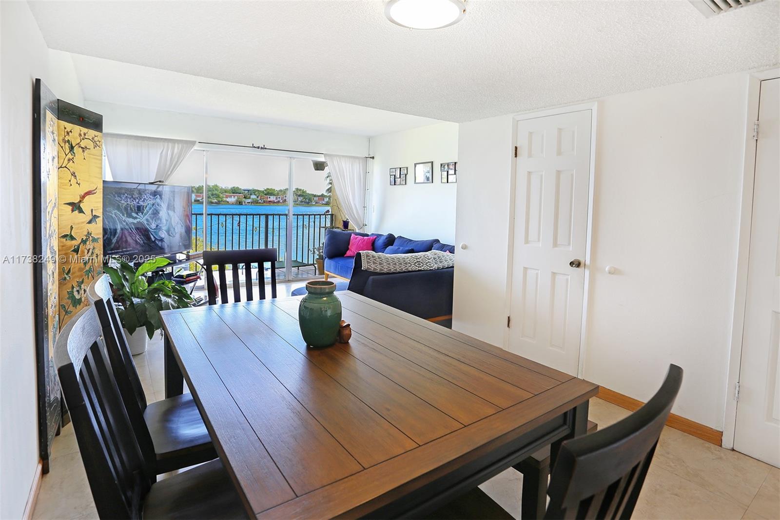 315 NW 109th Ave # 205