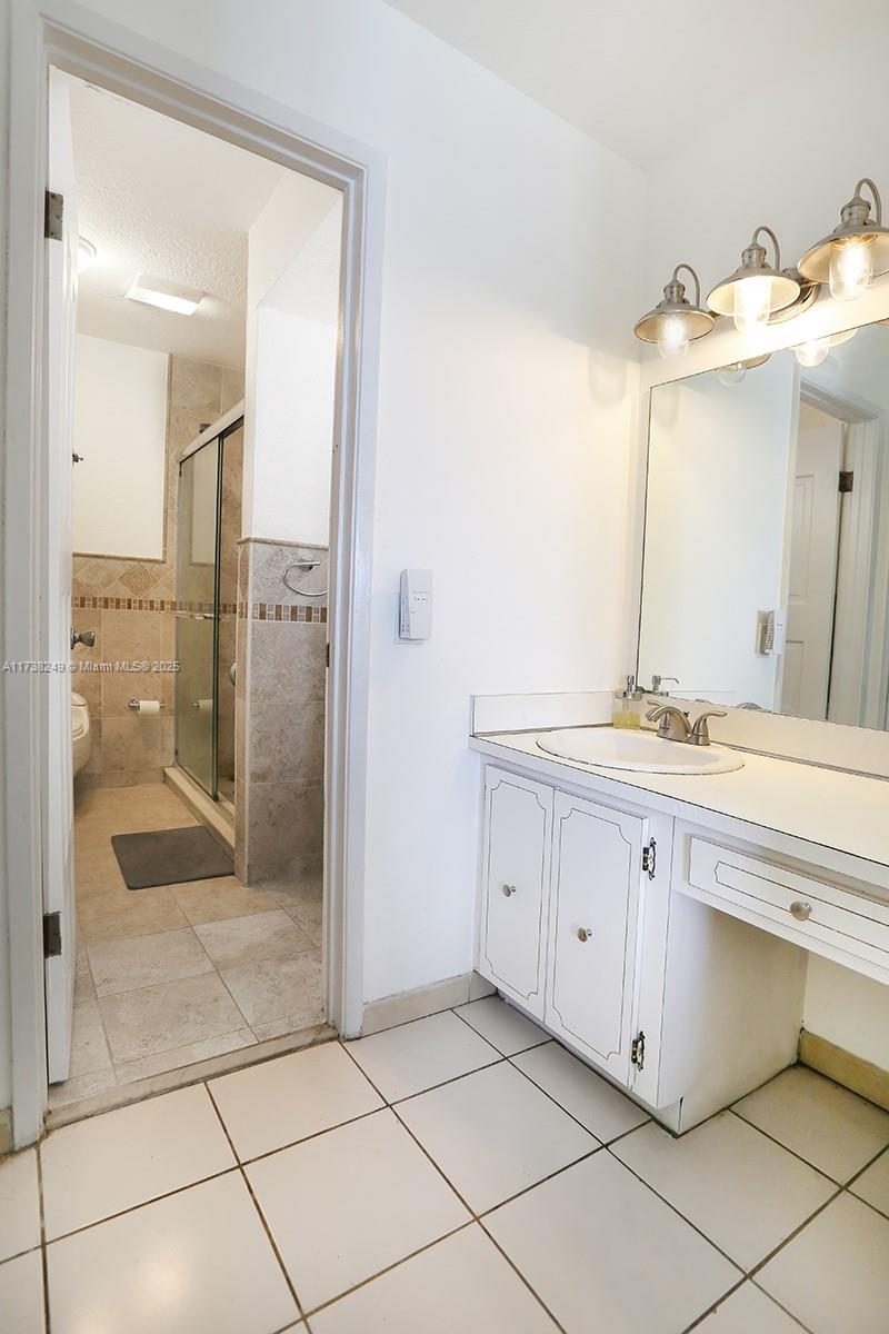 315 NW 109th Ave # 205