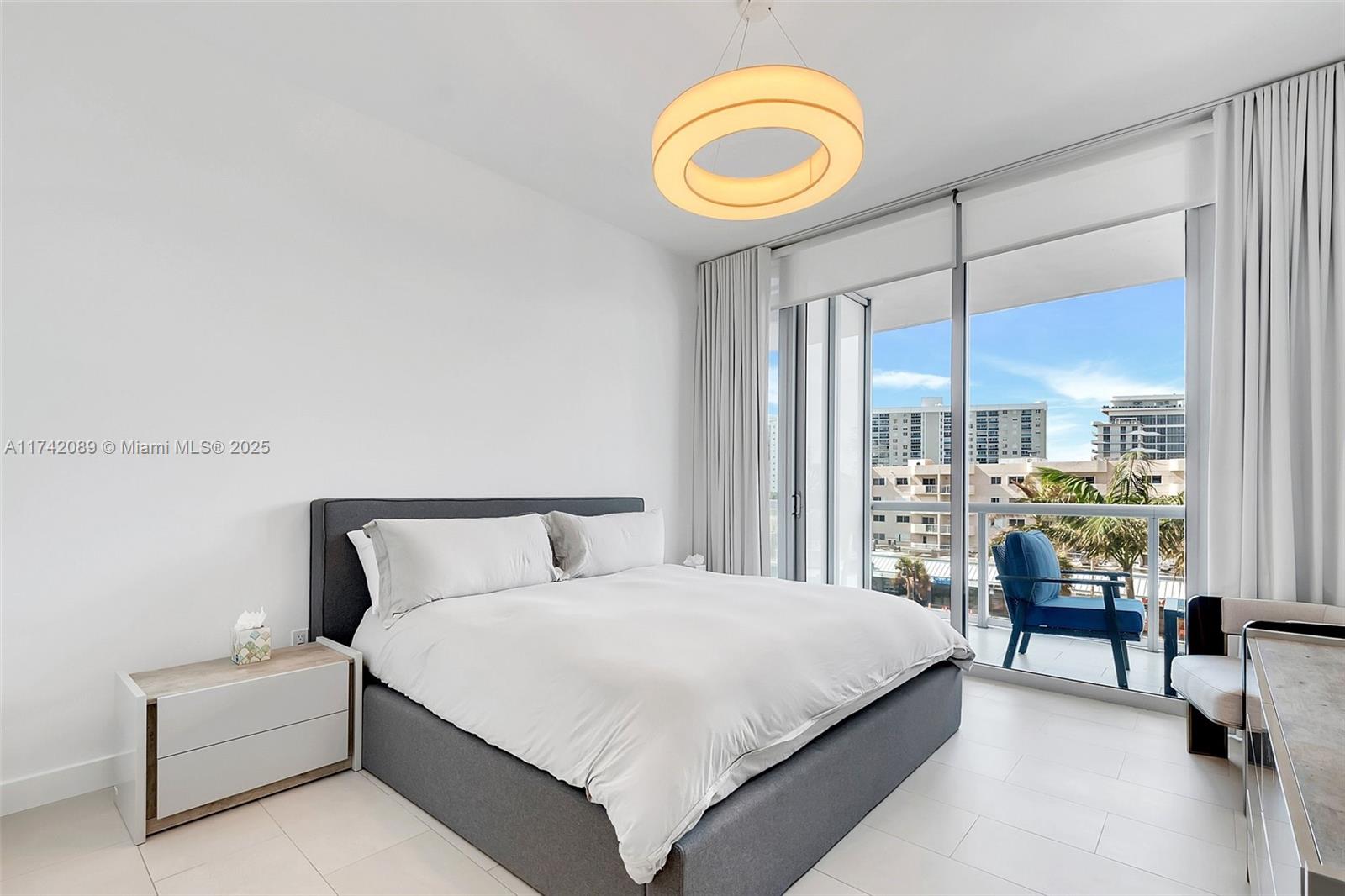 6799 Collins Ave # 312