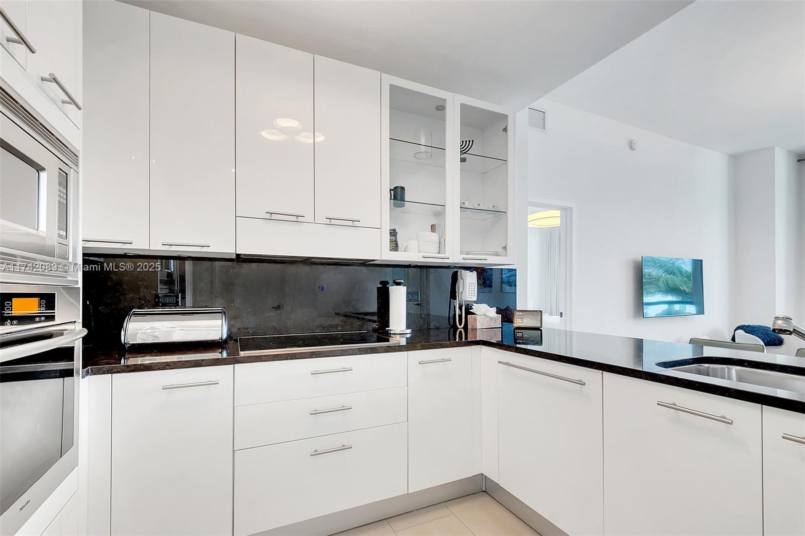 6799 Collins Ave # 312