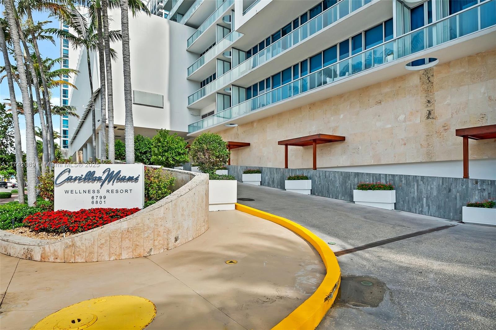 6799 Collins Ave # 312