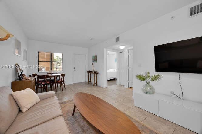 22301 SW 88th Pl # 3 Unit: 104-3