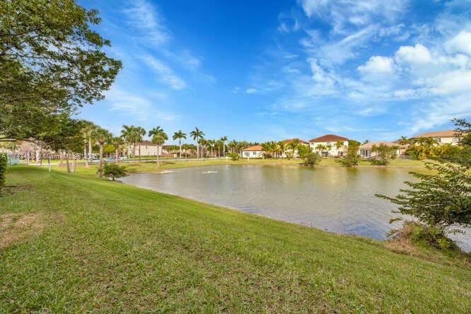 22301 SW 88th Pl # 3 Unit: 104-3