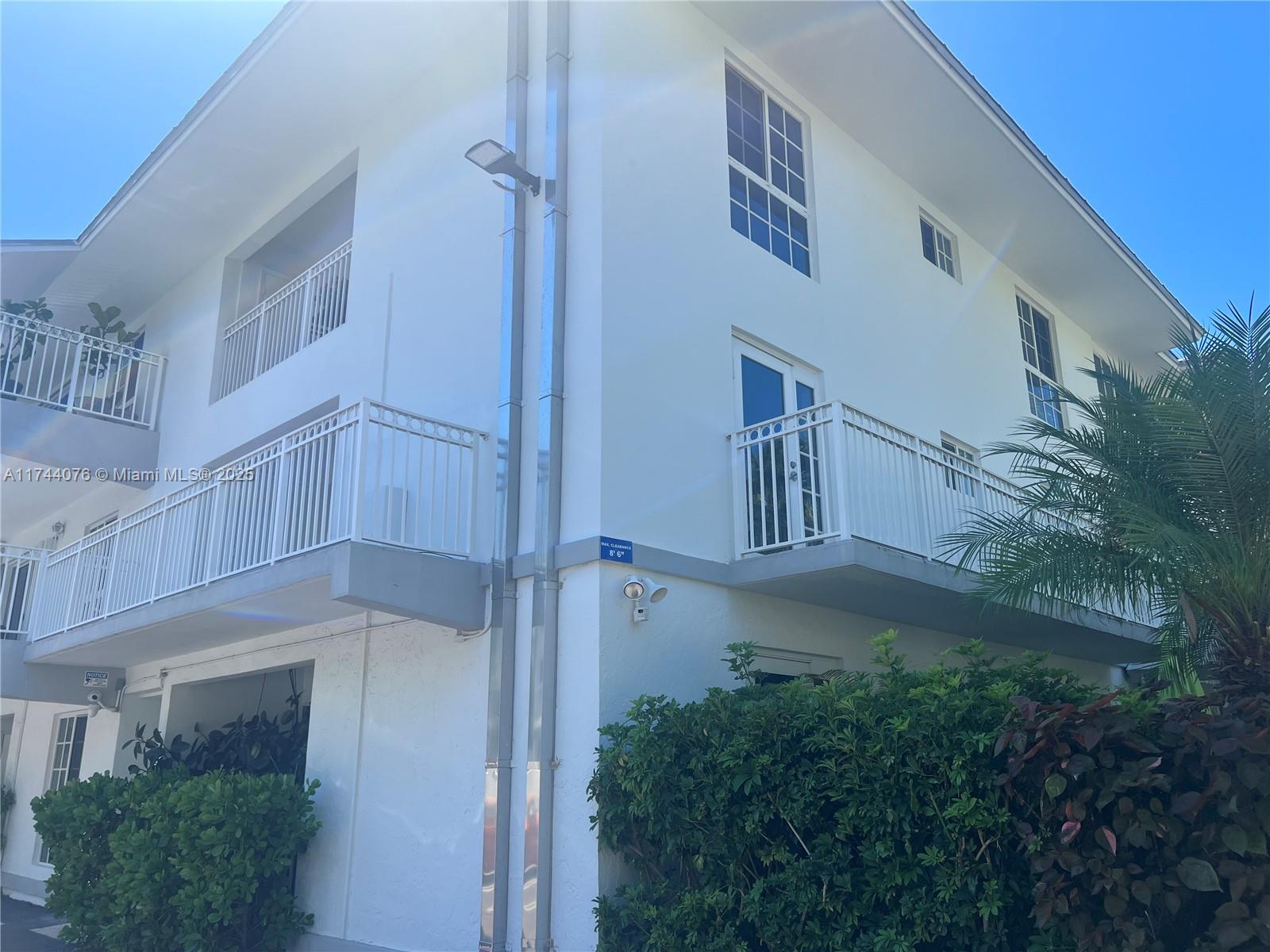 290 Sunrise Dr # C Unit: 2-C