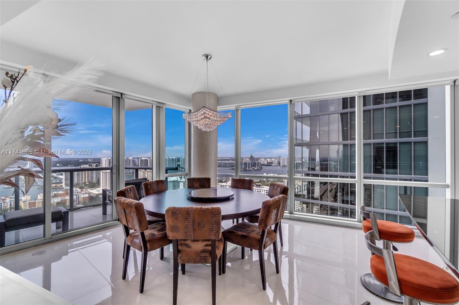 17121 Collins Ave # 3708