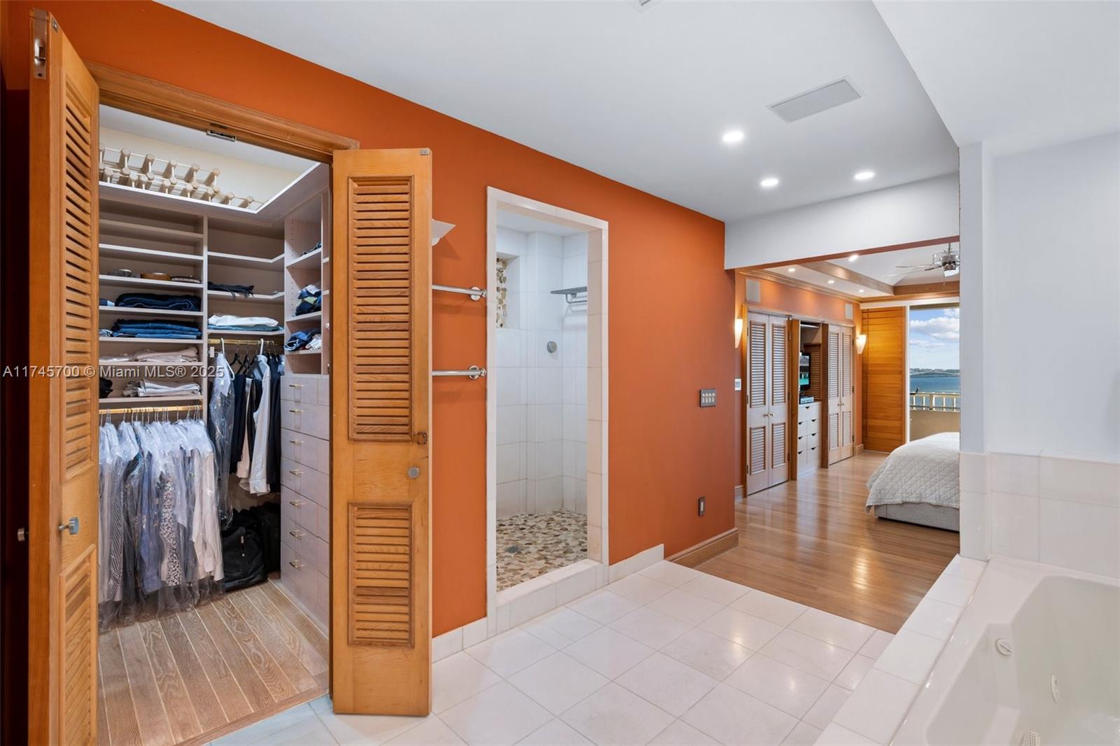 3 Grove Isle Dr Unit: CPH07