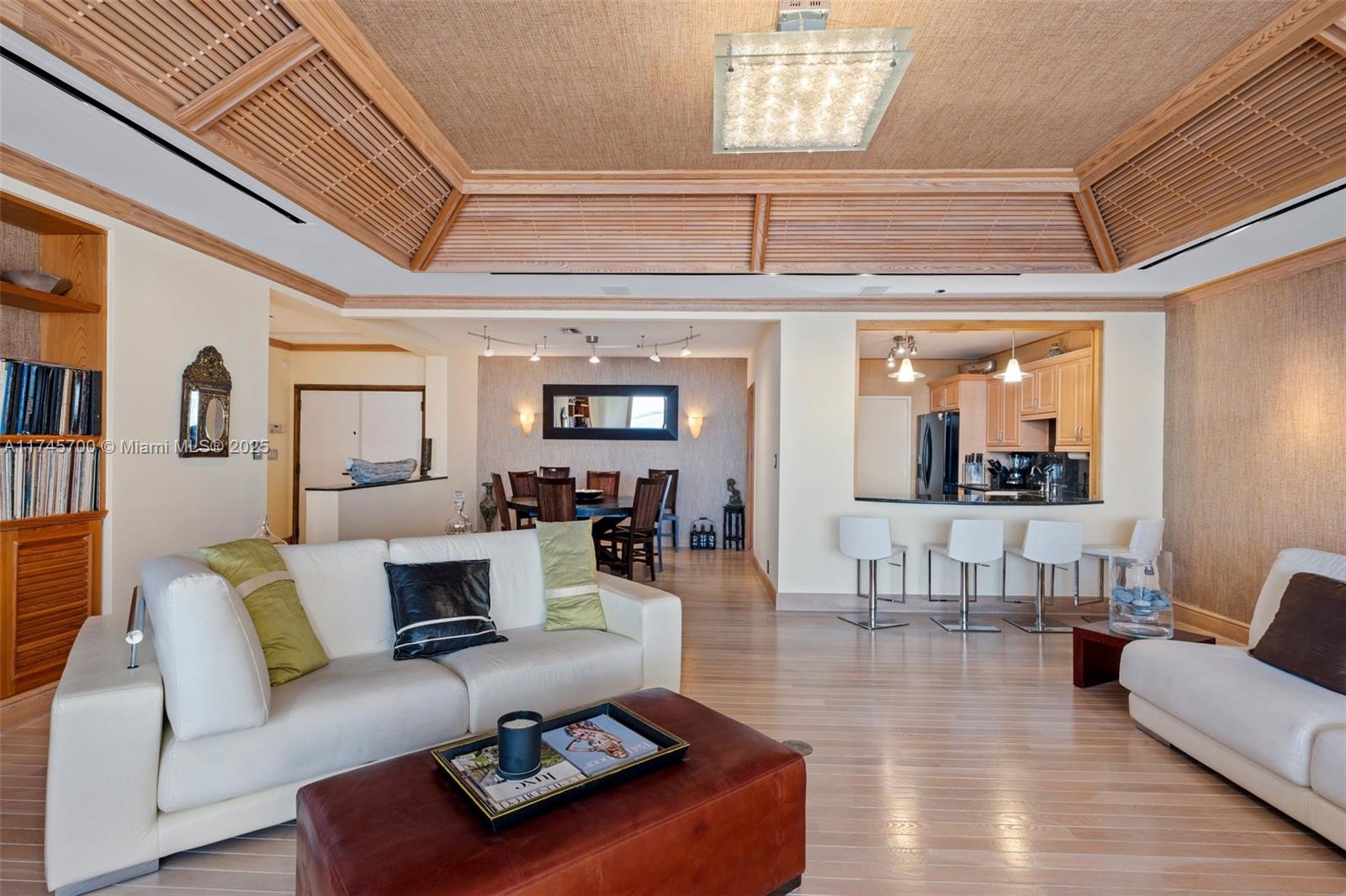 3 Grove Isle Dr Unit: CPH07