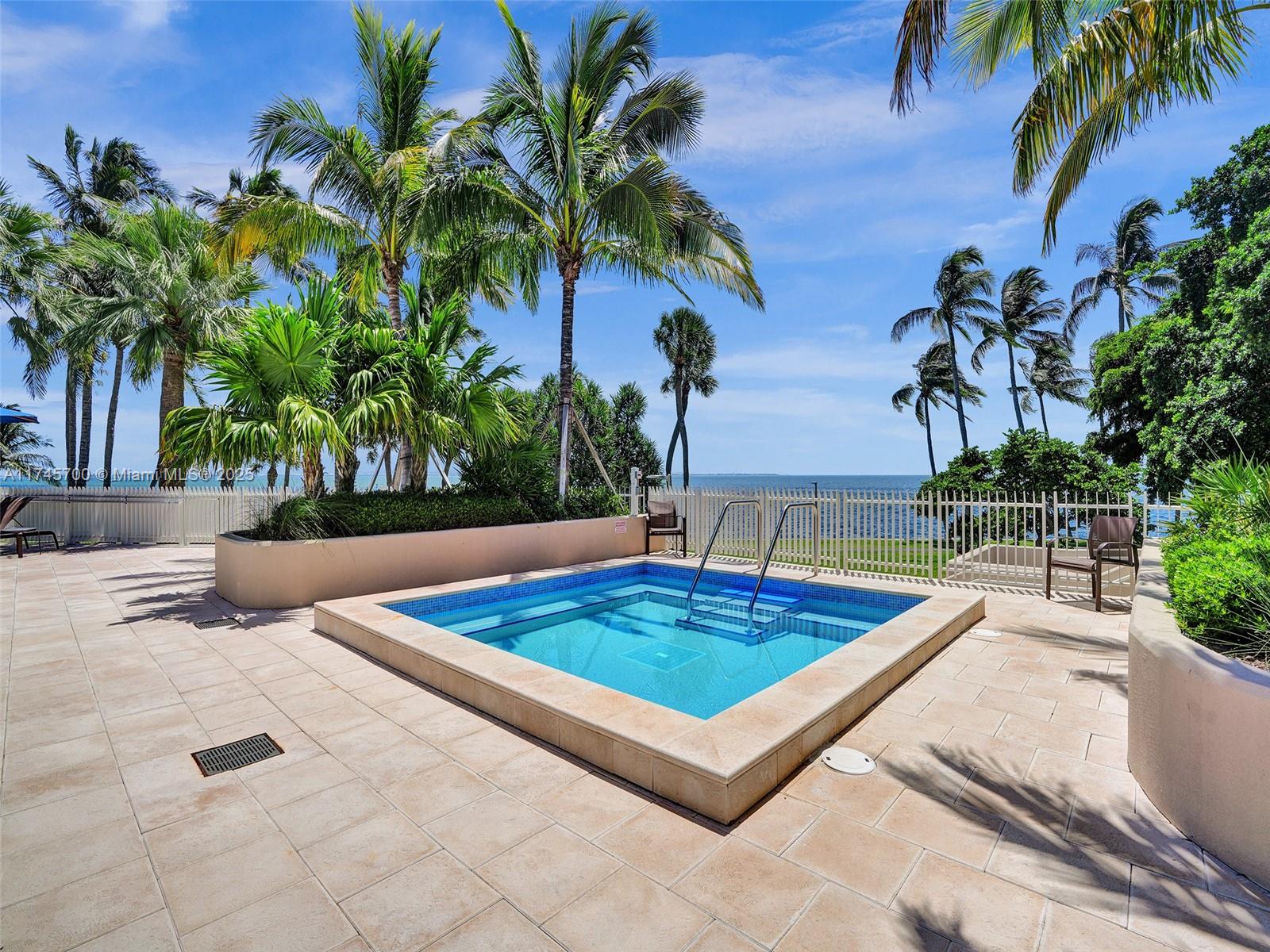 3 Grove Isle Dr Unit: CPH07