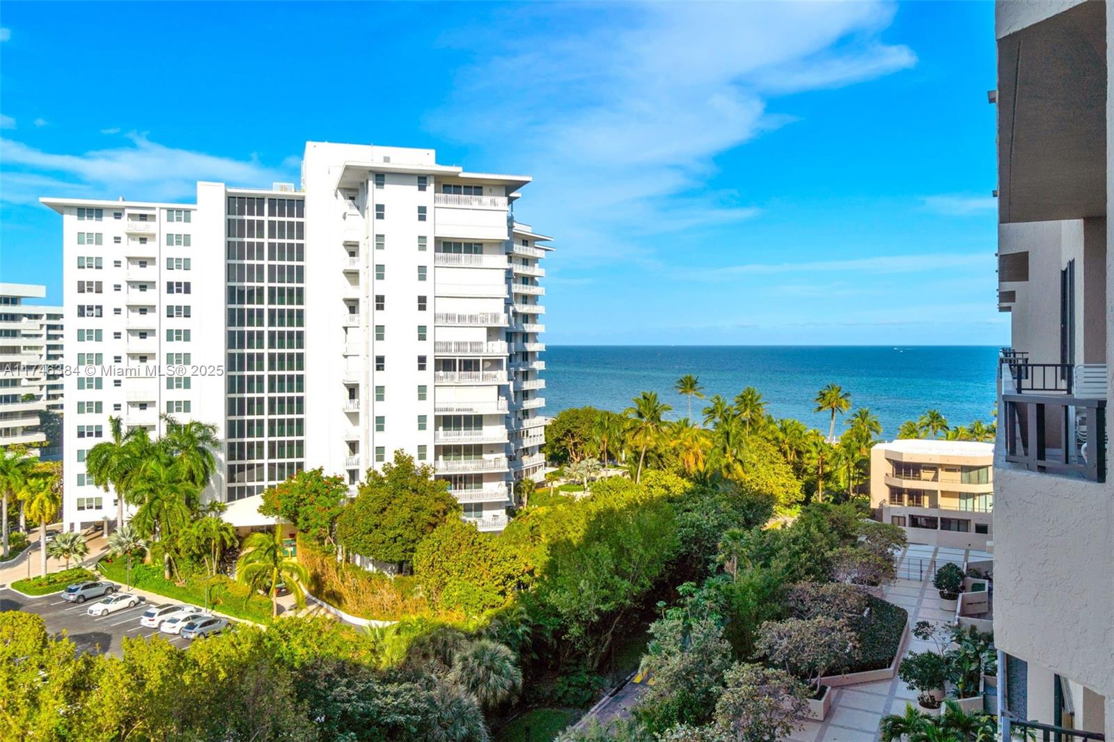 251 Crandon Blvd # 829